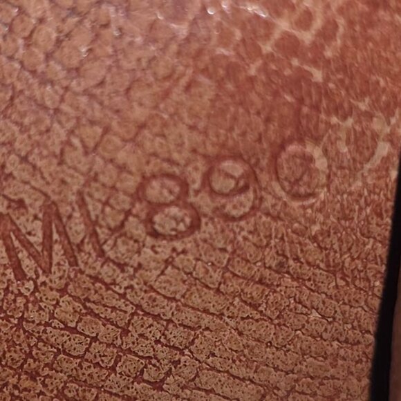 Authentic Louis Vuitton Men's Wallet - Picture 15 of 15